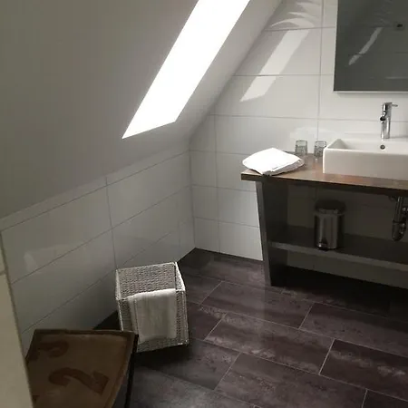 فندق مبيت وإفطار Chambres D'hotes Chez Marie 3*